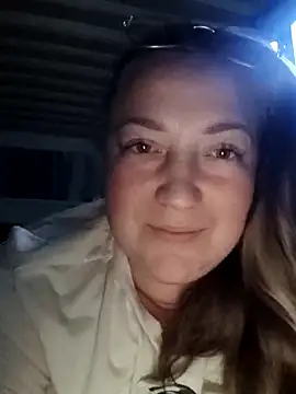 Kiss Eva online show from September 10, 2025, 8:30 pm