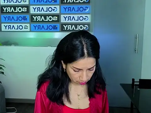 Megan Collinss  online show from January 11, 2026, 1:29 pm