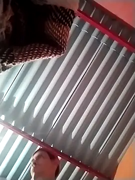 KingMaxiZ online show from November 11, 2025, 4:29 am