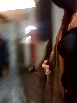 Snapshot of sulove_xx chatting on December 19, 2025, 2:26 am sulove xx online show from December 19, 2025, 2:26 am