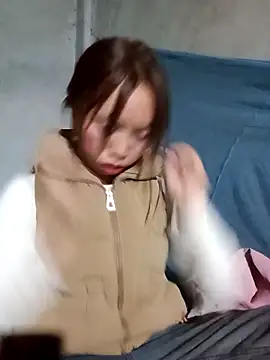 Snapshot of sulove_xx chatting on December 5, 2025, 7:07 am sulove xx online show from December 5, 2025, 7:07 am