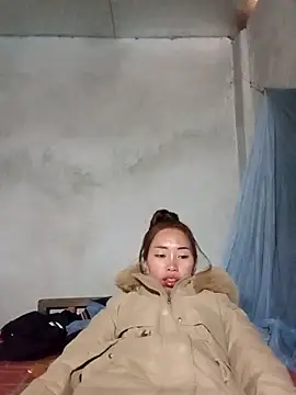 Snapshot of sulove_xx chatting on December 4, 2025, 4:44 am sulove xx online show from December 4, 2025, 4:44 am