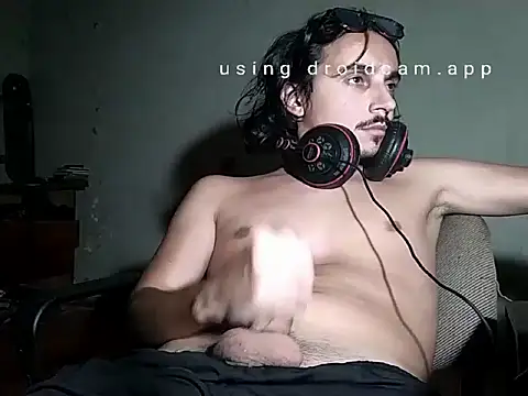 Snapshot of papito20cm chatting on February 21, 2026, 4:58 am papito20cm online show from February 21, 2026, 4:58 am