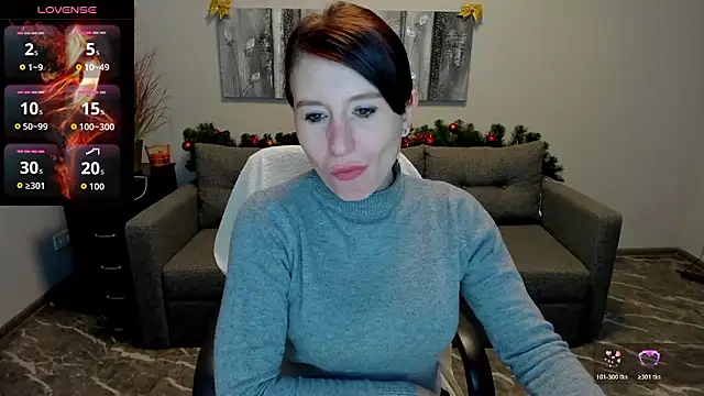 Snapshot of Betty_Jone chatting on January 12, 2026, 6:42 am Betty Jone online show from January 12, 2026, 6:42 am