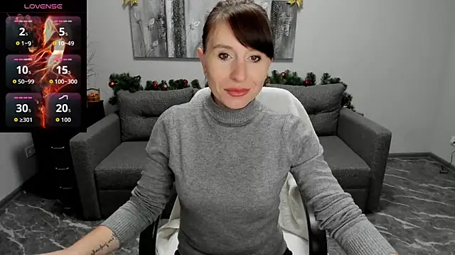 Snapshot of Betty_Jone chatting on December 23, 2025, 6:56 am Betty Jone online show from December 23, 2025, 6:56 am