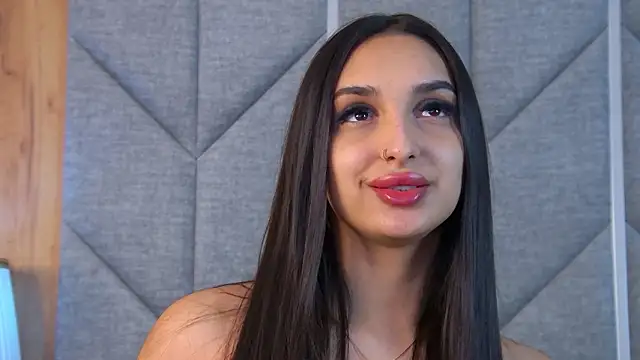 Kimberlymav online show from March 13, 2026, 5:12 am