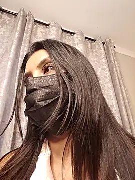 Indian GlowingMiax online show from April 9, 2026, 9:15 am