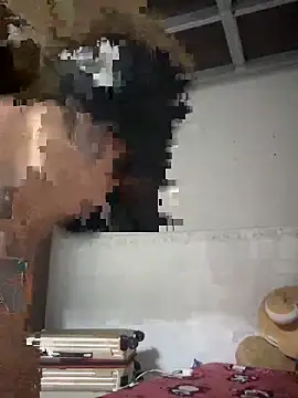 linh21107 online show from November 15, 2025, 1:48 pm