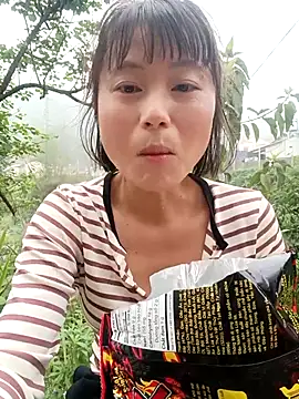 linda bae00 online show from March 19, 2026, 12:43 am