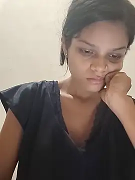 Snapshot of Komal0099 chatting on September 23, 2025, 2:29 am Komal0099 online show from September 23, 2025, 2:29 am