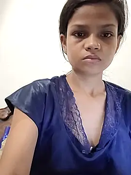 Snapshot of Komal0099 chatting on October 4, 2025, 2:24 am Komal0099 online show from October 4, 2025, 2:24 am