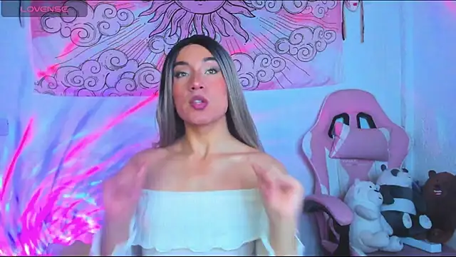 brihanna cooper online show from March 15, 2026, 2:40 am