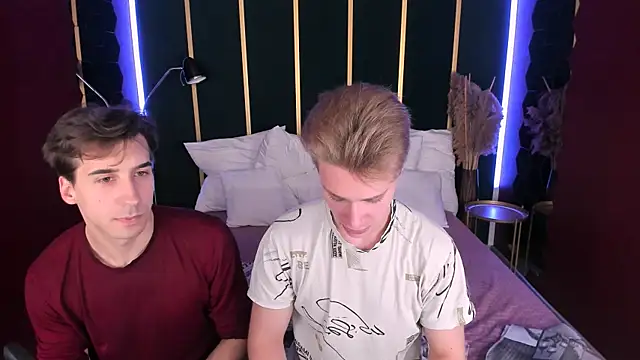 LawrenceMiles online show from October 28, 2025, 8:30 pm