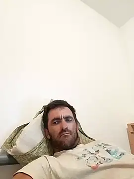 Snapshot of Pedro_35_Zorro chatting on October 3, 2025, 8:32 pm Pedro 35 Zorro online show from October 3, 2025, 8:32 pm