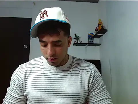 ragnar phoenix online show from December 1, 2025, 9:59 pm