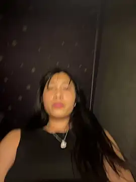 EmLy02 online show from February 1, 2026, 7:39 am