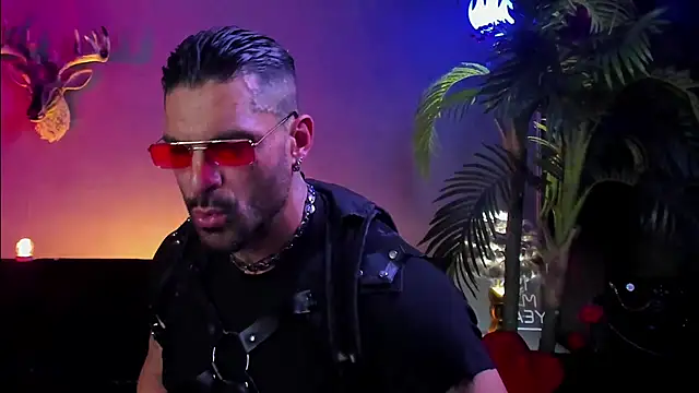 dennis cox1 online show from April 5, 2026, 1:45 am