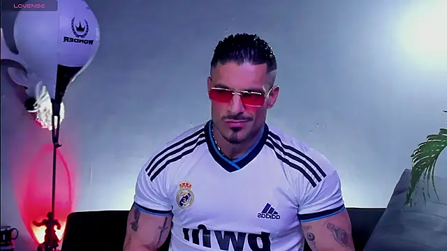 dennis cox1 online show from January 15, 2026, 11:08 pm