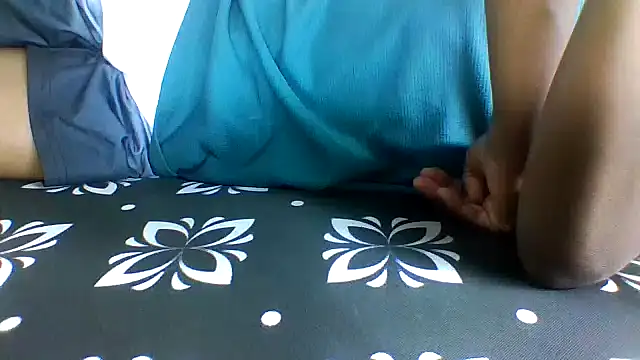 seawear online show from April 11, 2026, 8:45 pm