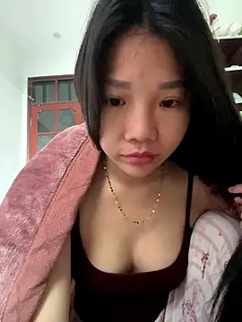 Miumieu online show from January 7, 2026, 3:11 am