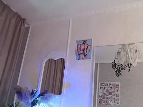 SeraBellee online show from October 14, 2025, 2:28 pm