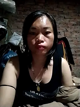 Snapshot of __Ngoc20__ chatting on December 16, 2025, 5:28 pm Ngoc20 online show from December 16, 2025, 5:28 pm