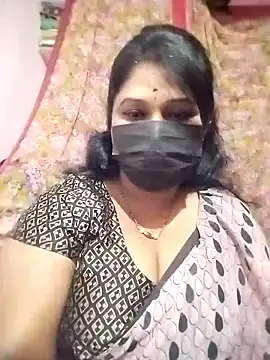 Snapshot of chaitara-reddy chatting on January 5, 2026, 5:27 pm chaitara-reddy online show from January 5, 2026, 5:27 pm