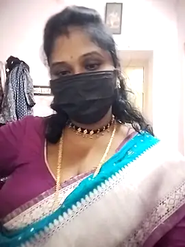 Snapshot of chaitara-reddy chatting on November 6, 2025, 10:41 am chaitara-reddy online show from November 6, 2025, 10:41 am