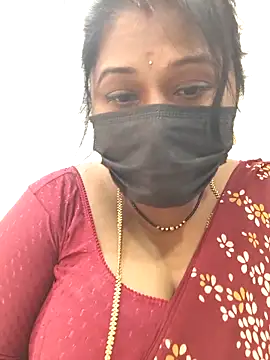 Snapshot of chaitara-reddy chatting on February 16, 2026, 4:33 am chaitara-reddy online show from February 16, 2026, 4:33 am