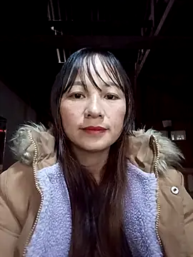 Mini3333 online show from October 24, 2025, 11:48 pm