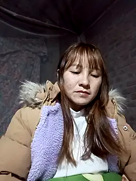 Mini3333 online show from January 12, 2026, 2:46 pm