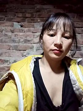 Mini3333 online show from December 2, 2025, 9:16 pm