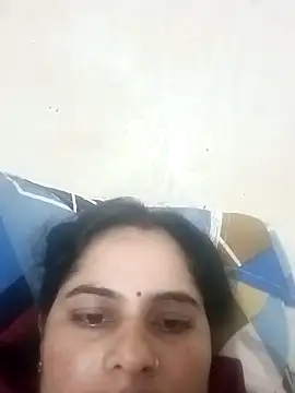 JULEE-740 online show from December 18, 2025, 4:22 pm