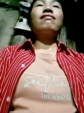 Snapshot of lucybaby00 chatting on February 26, 2026, 2:06 pm lucybaby00 online show from February 26, 2026, 2:06 pm