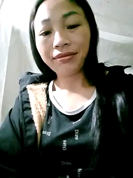 Snapshot of lucybaby00 chatting on February 25, 2026, 11:15 pm lucybaby00 online show from February 25, 2026, 11:15 pm