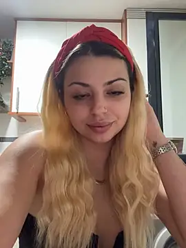 NoeliaGarcia17 online show from July 25, 2026, 11:11 pm