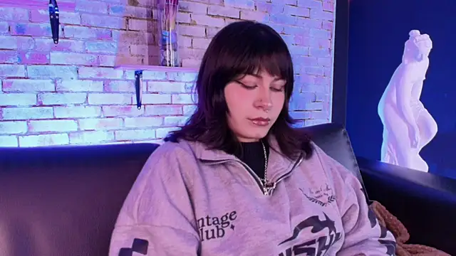 kitty malach online show from February 18, 2026, 3:37 am