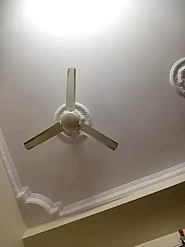 khhlmn online show from November 11, 2025, 5:30 pm