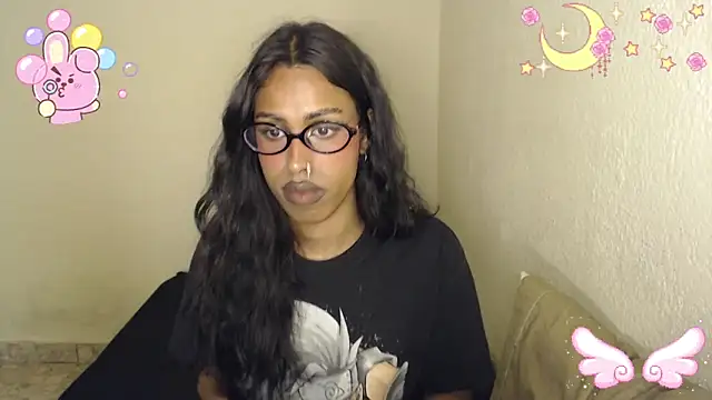 princessoriana online show from November 4, 2025, 8:23 pm