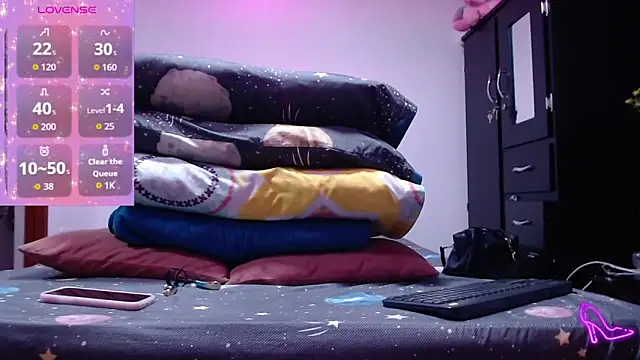 AllysonStonne online show from December 22, 2025, 12:00 am