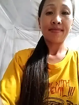 Snapshot of cute_love00 chatting on September 14, 2025, 6:36 am cute love00 online show from September 14, 2025, 6:36 am