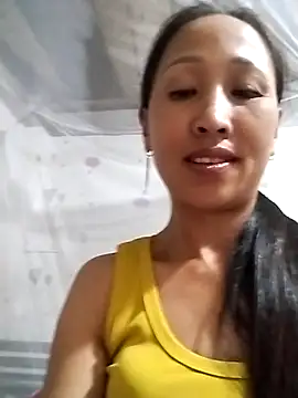 Snapshot of cute_love00 chatting on September 24, 2025, 3:46 am cute love00 online show from September 24, 2025, 3:46 am