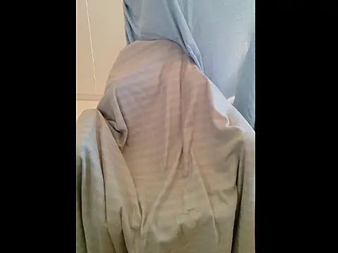 owneeeeb online show from June 27, 2026, 10:43 am