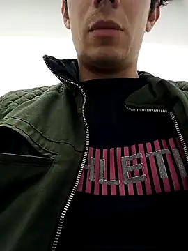 AssHotBoytwink online show from November 24, 2025, 7:47 pm