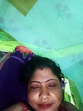 Snapshot of Apkisona8 chatting on September 22, 2025, 6:03 pm Apkisona8 online show from September 22, 2025, 6:03 pm