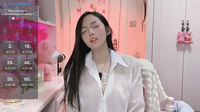 Ya-Ya- online show from November 14, 2025, 10:35 pm