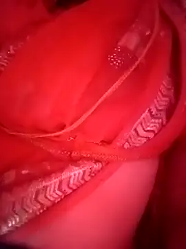 Snapshot of SpicyRoshni chatting on May 12, 2026, 10:10 am SpicyRoshni online show from May 12, 2026, 10:10 am
