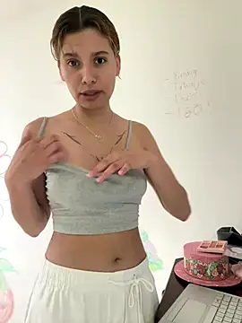 skay sexart online show from September 29, 2025, 10:15 pm