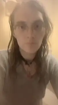 Snapshot of BlondeyMiyMiy chatting on September 18, 2025, 12:02 am BlondeyMiyMiy online show from September 18, 2025, 12:02 am