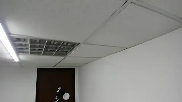 Aisha hotts777 online show from April 7, 2026, 2:35 am